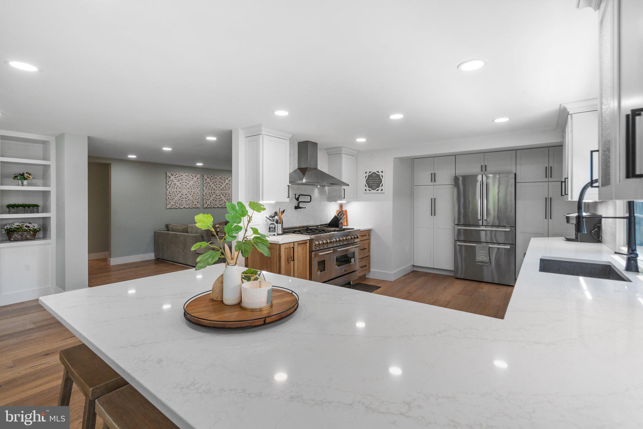 23354 Watson Road Leesburg, VA 20175 - Photo 11 of 58 Warm Quartz Countertops