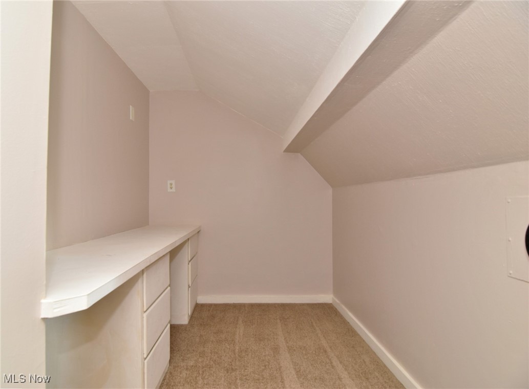 2559 Canterbury Road Cleveland, OH 44118 - Photo 21 of 30 3rd Bedroom