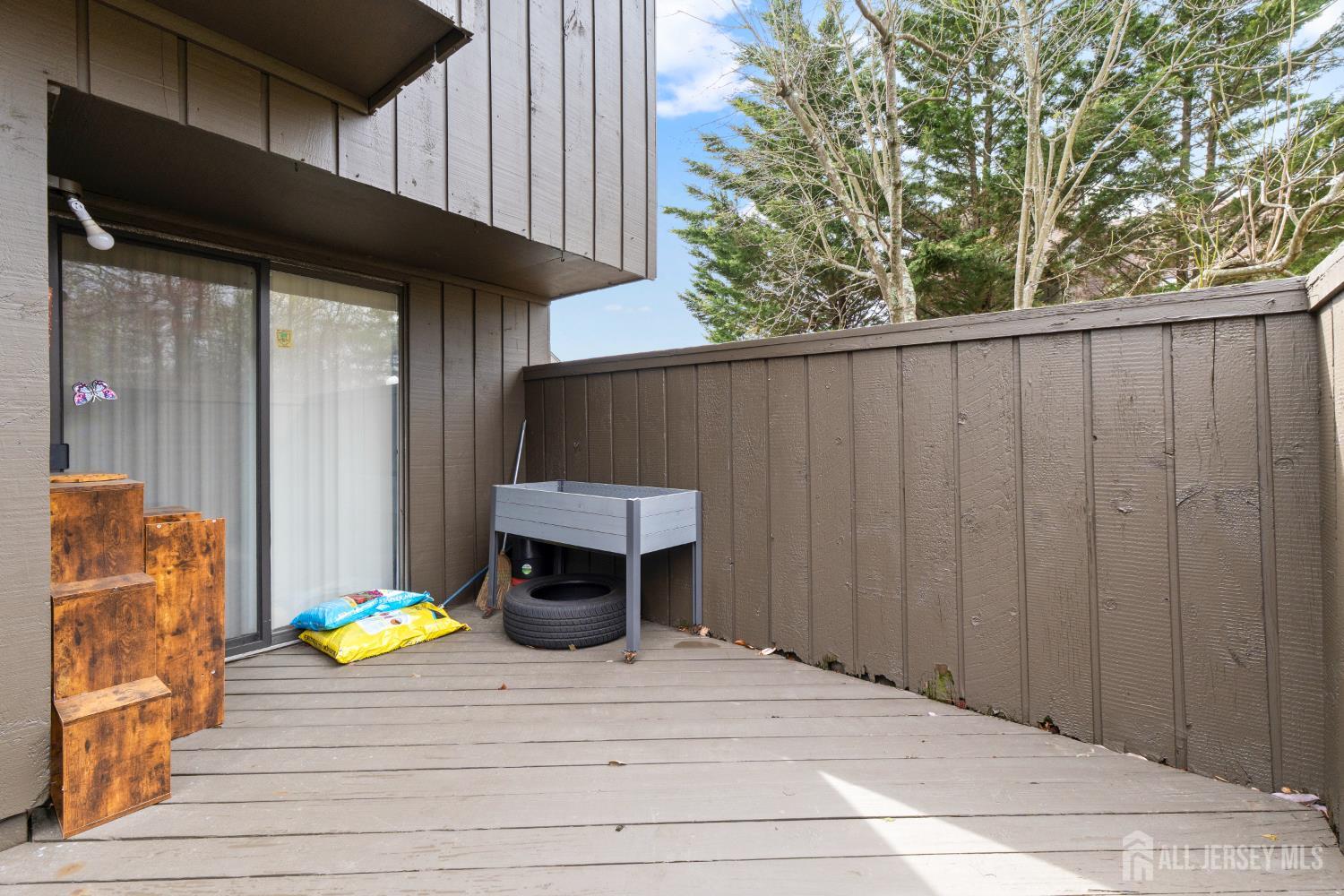 272 Westgate Drive Edison, NJ 08820 - Photo 6 of 47 a view of a outdoor space
