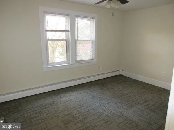 $1,900 | 426 4th Avenue, Haddon Heights, NJ 08035