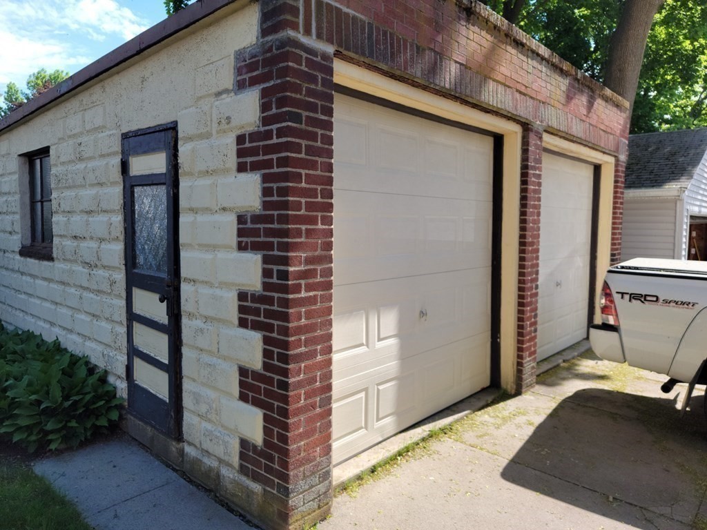 133 Fairview Avenue, Unit 133 Belmont, MA 02478 - Photo 7 of 33 a view of front door and porch