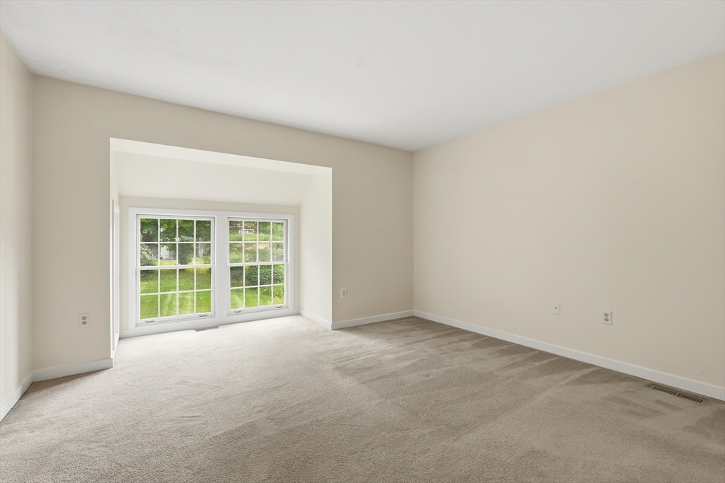 70 Amity Place, Unit 70 Amherst, MA 01002 - Photo 23 of 35