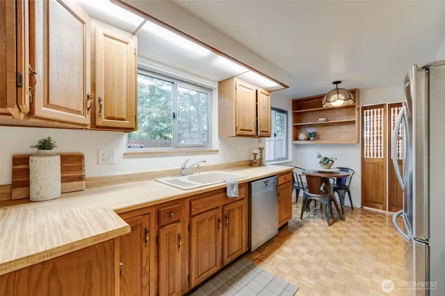 $750,000 | 17104 Dayton Avenue North, Shoreline, WA 98133