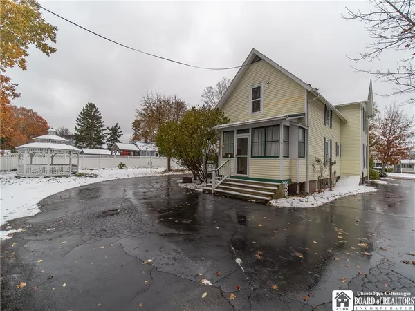 $279,000 | 21 Chestnut Street, Westfield, NY 14787