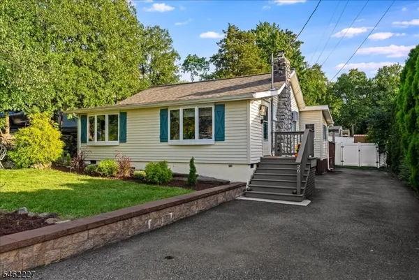 $619,000 | 26 Lenape Trail, Wayne, NJ 07470