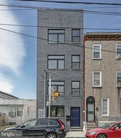$3,590 | 1702 North Gratz Street, Unit 2, Philadelphia, PA 19121