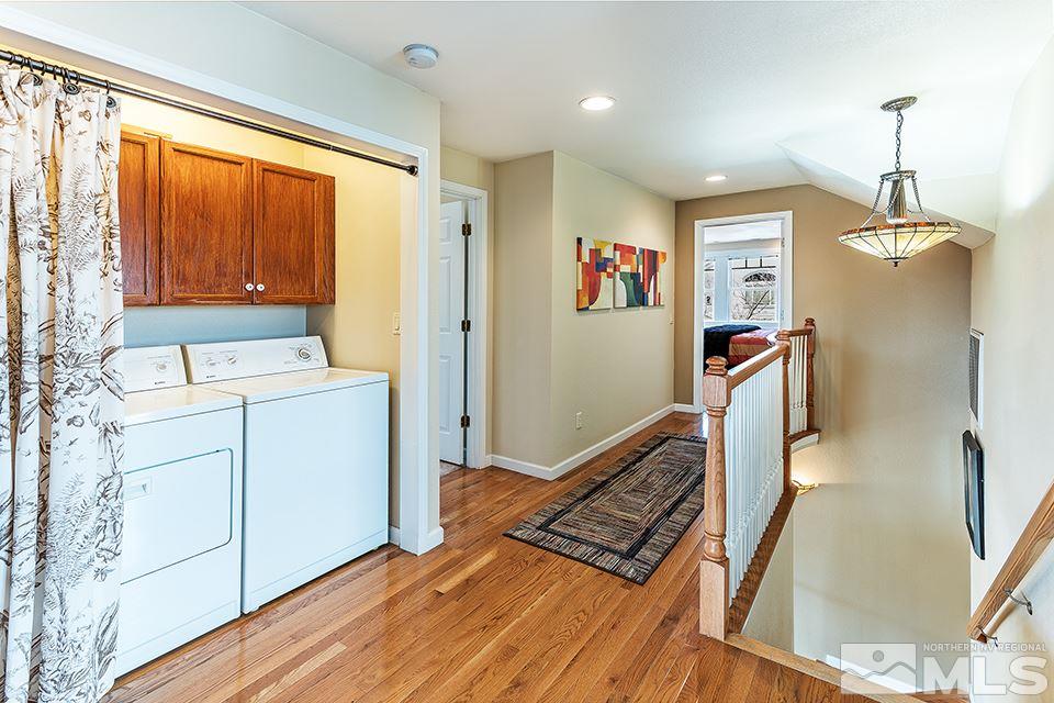 635 South Arlington Avenue Reno, NV 89509 - Photo 17 of 25 a view of a hallway with workspace
