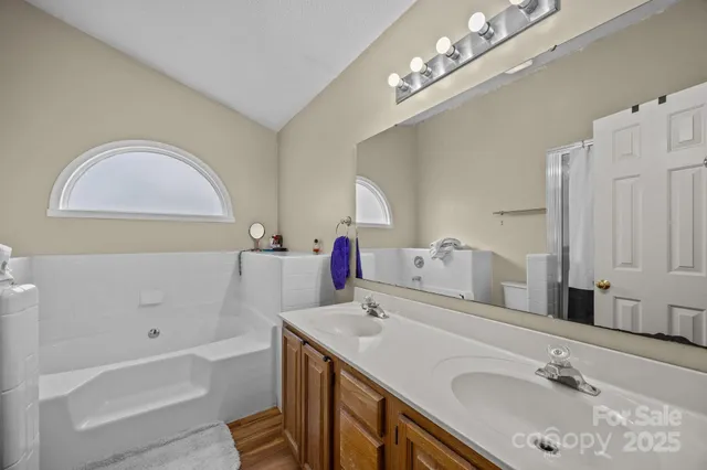 $469,000 | 705 Woodhill Drive, Fletcher, NC 28732