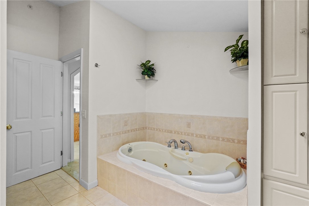 64 Gold Mine Road Glocester, RI 02814 - Photo 8 of 39 1st Floor Bath