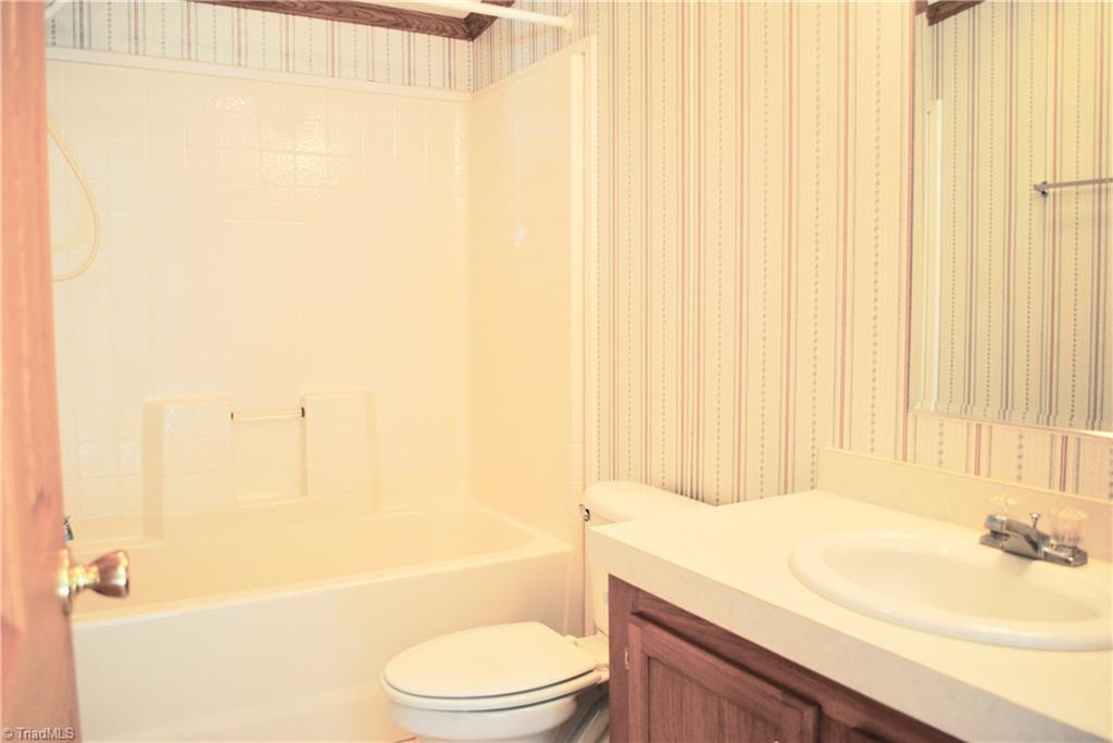 1197 Williams Road Advance, NC 27006 - Photo 14 of 27 Gallery Image 14