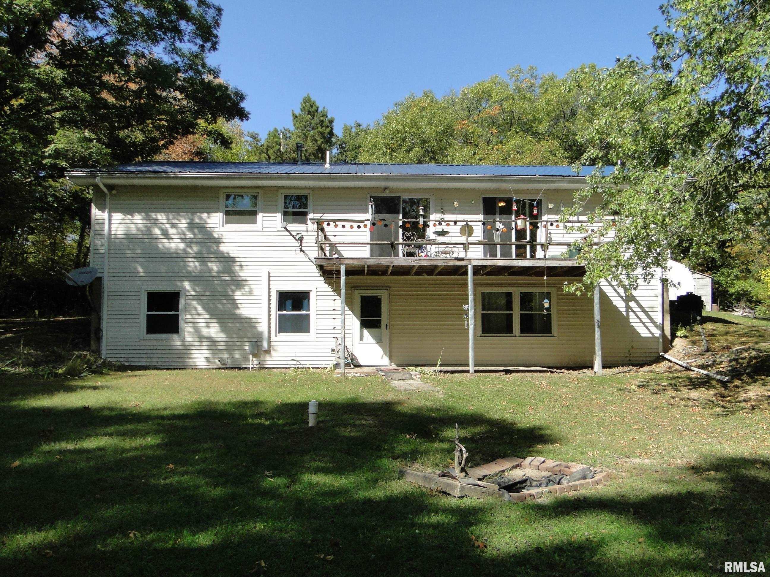 9091 North 1500th Road Macomb, IL 61455 - Photo 3 of 28