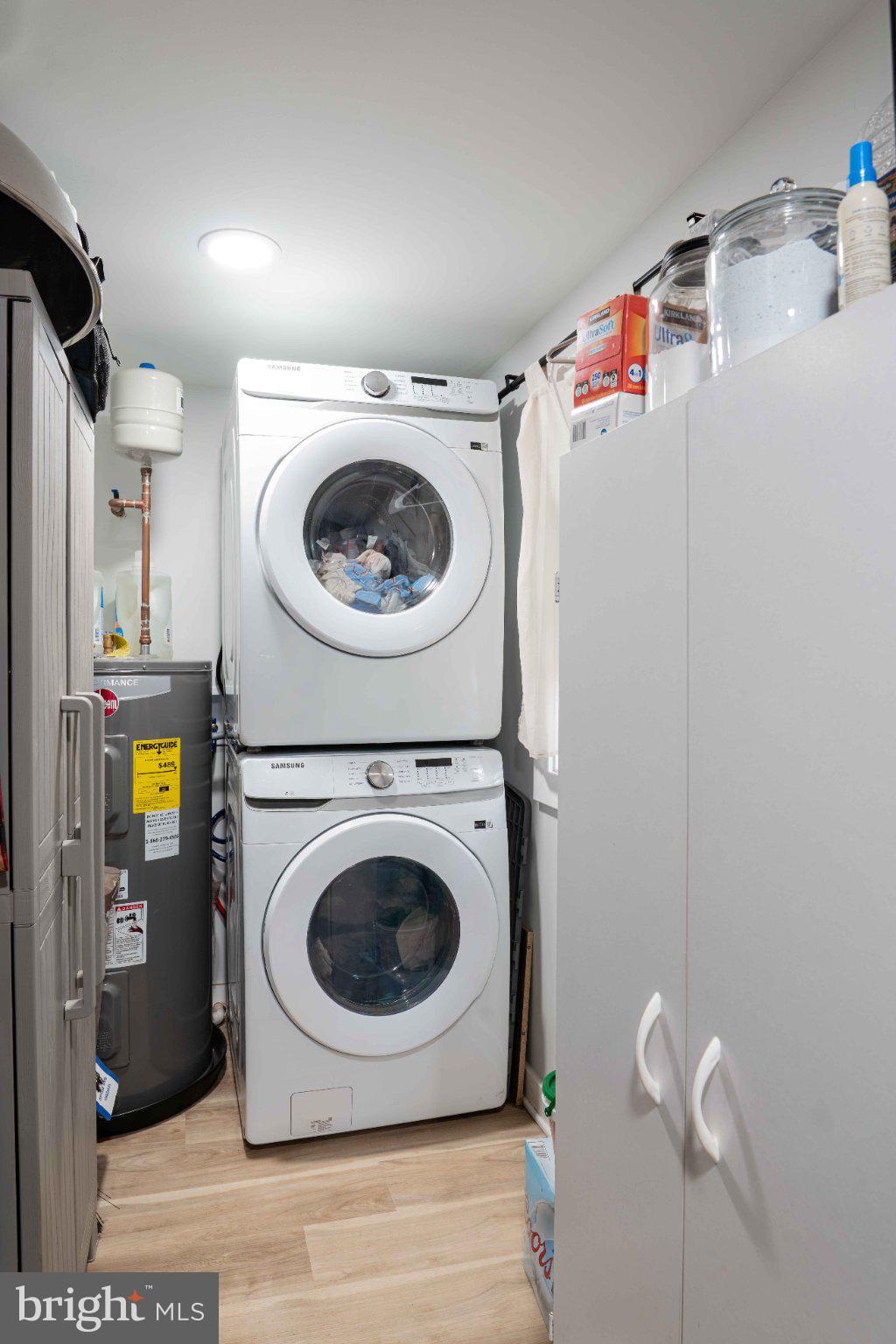 301 North Duey Road Remington, VA 22734 - Photo 11 of 36 Efficient laundry space in modern home.