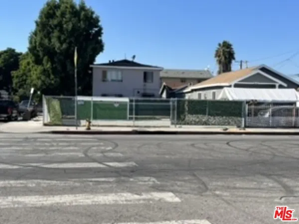 $464,000 | 8129 San Pedro Street, Los Angeles, CA 90003