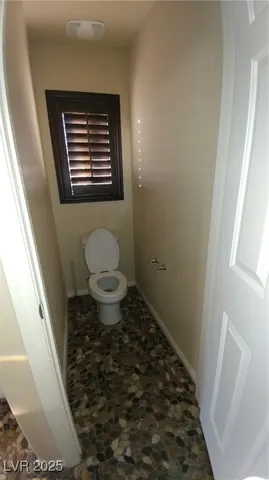 $2,890 | 5282 Ledgewood Creek Avenue, Las Vegas, NV 89141