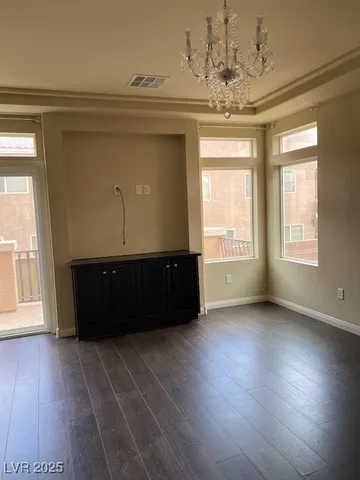 $2,890 | 5282 Ledgewood Creek Avenue, Las Vegas, NV 89141