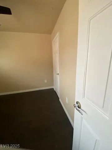 $2,890 | 5282 Ledgewood Creek Avenue, Las Vegas, NV 89141