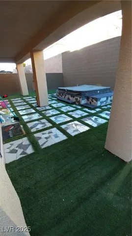 $2,890 | 5282 Ledgewood Creek Avenue, Las Vegas, NV 89141