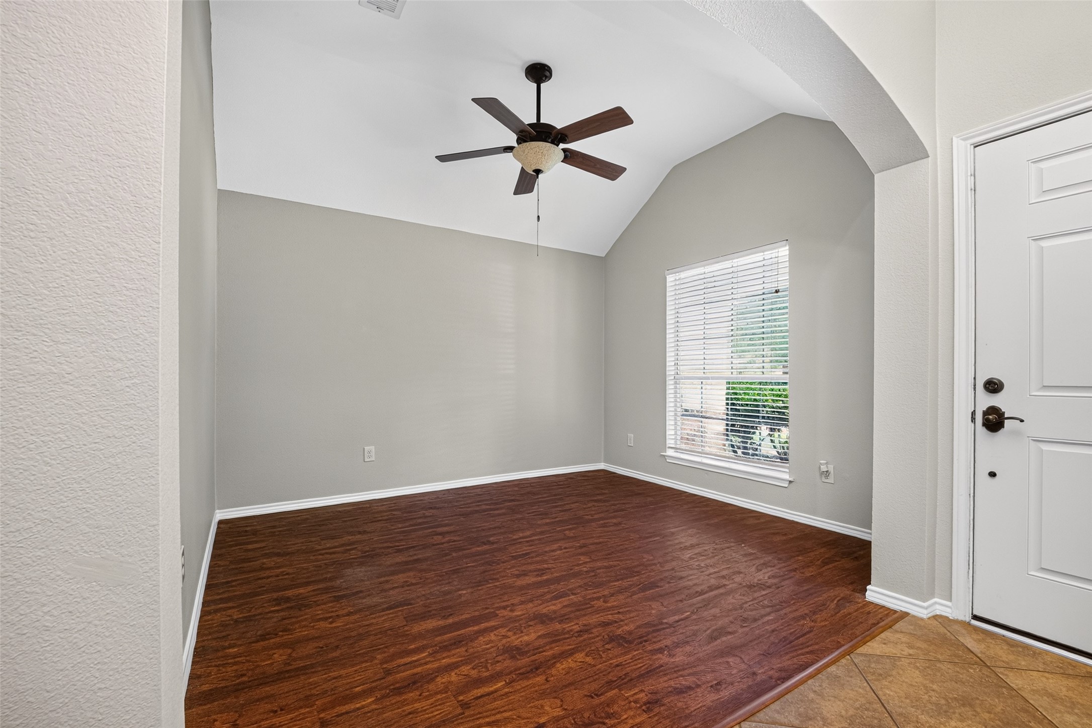 2335 Morgan Ridge Lane Spring, TX 77386 - Photo 5 of 49 Gallery Image 5