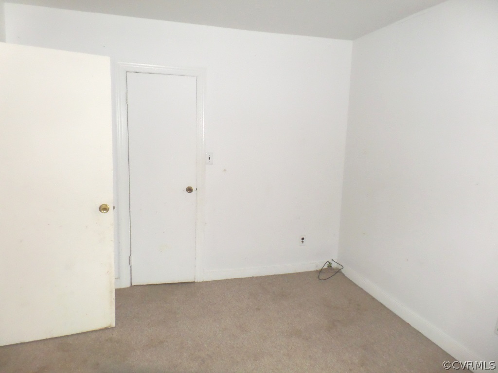 21300 Rutledge Avenue Petersburg, VA 23803 - Photo 7 of 21 a view of small space
