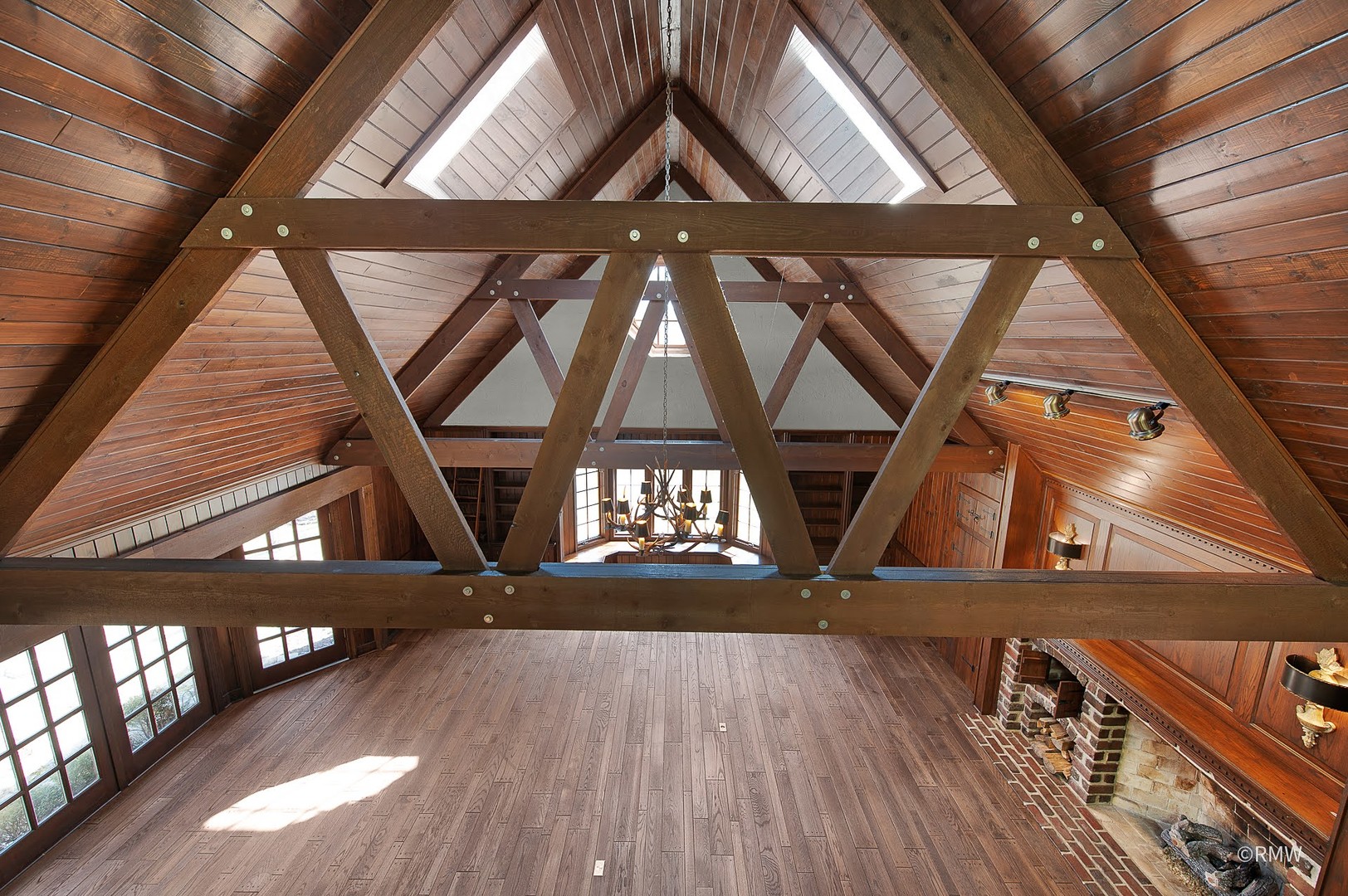 27W161 Mack Road Wheaton, IL 60189 - Photo 11 of 39 a view of entryway