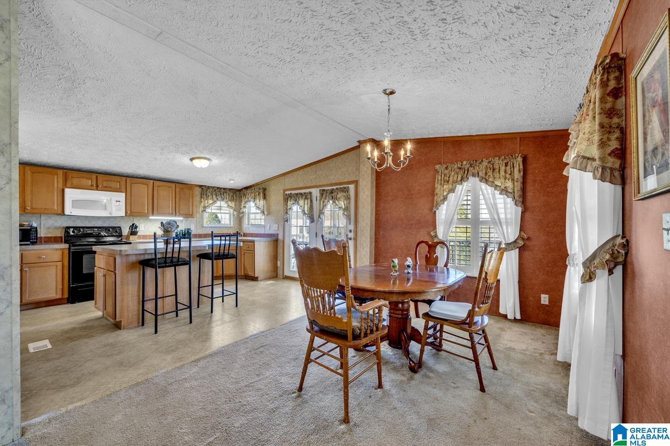 1025 Lamon Chapel Loop Jasper, AL 35503 - Photo 11 of 27