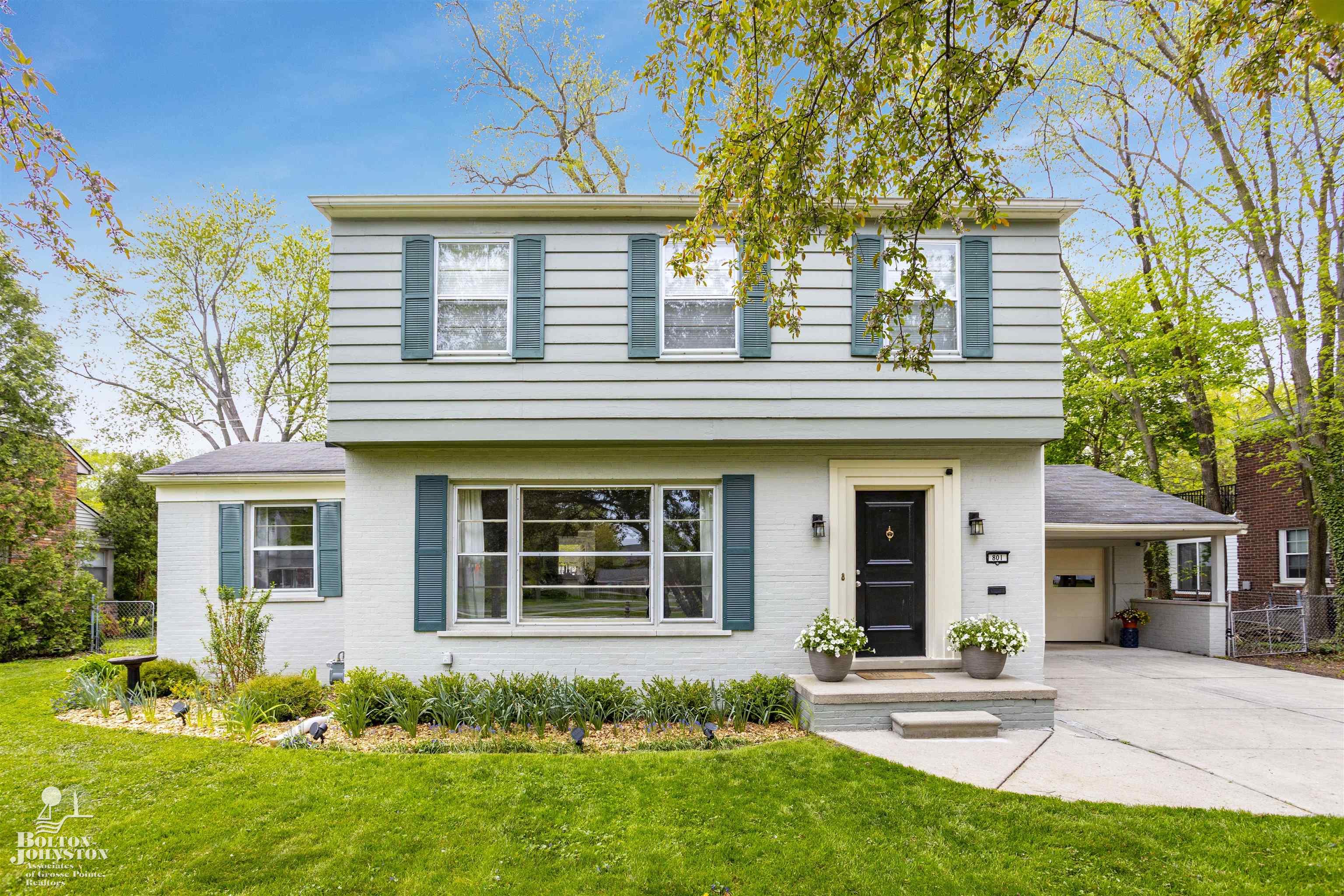 801 Pemberton Road Grosse Pointe Park, MI 48230 - Photo 1 of 46