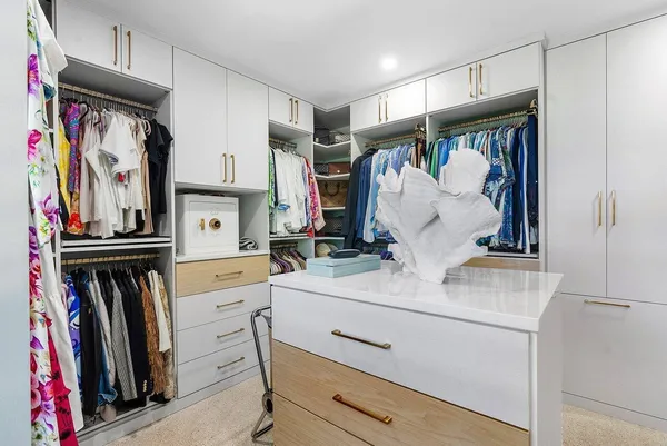 $1,429,000 | 911 Southwest 27th Terrace, Boynton Beach, FL 33435