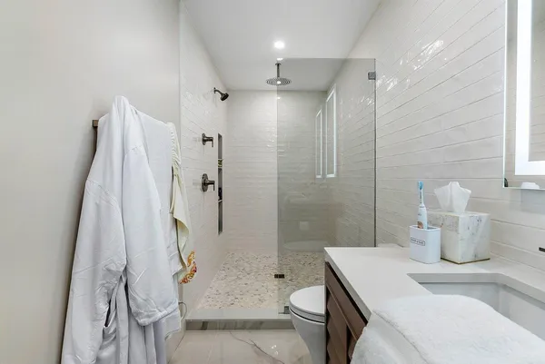 $1,429,000 | 911 Southwest 27th Terrace, Boynton Beach, FL 33435