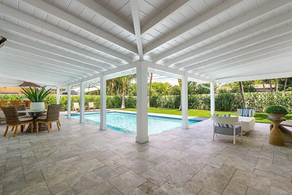 $1,429,000 | 911 Southwest 27th Terrace, Boynton Beach, FL 33435