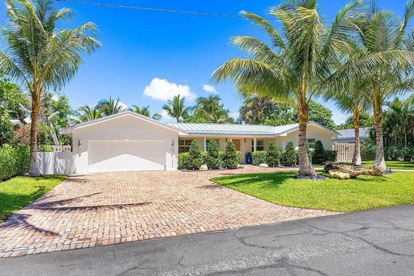 $1,429,000 | 911 Southwest 27th Terrace, Boynton Beach, FL 33435