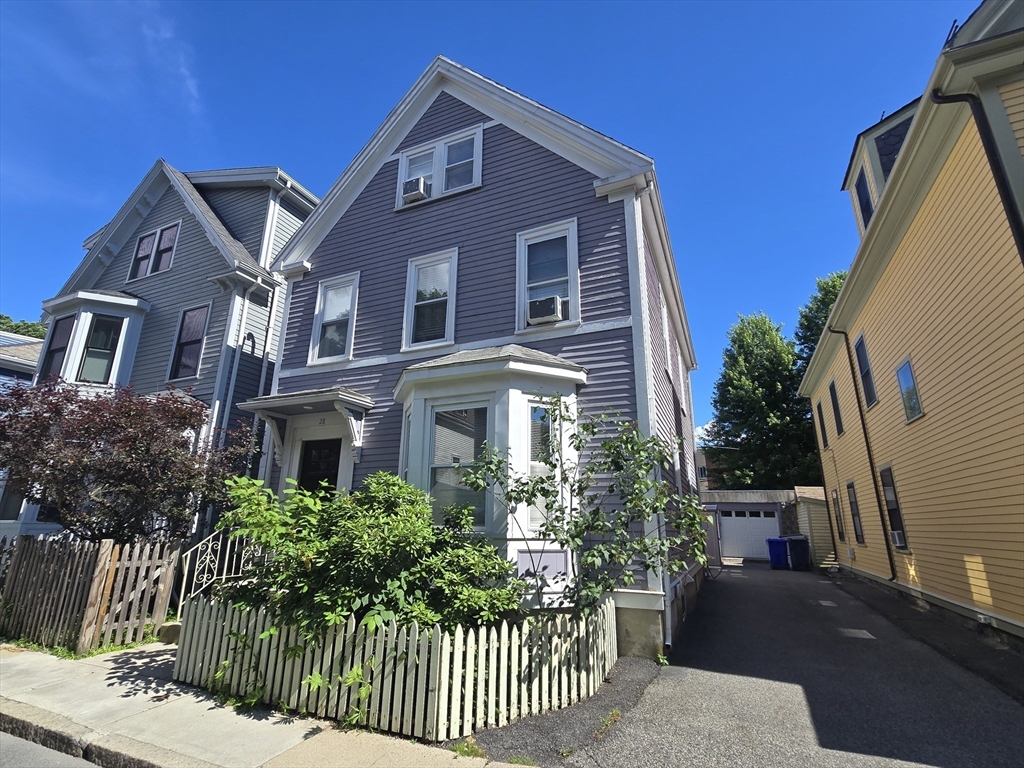 28 Bardwell Street, Unit 1 Boston, MA 02130 - Photo 23 of 26