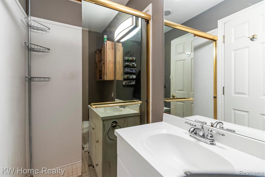 2653 West Wattles Road Troy, MI 48098 - Photo 26 of 45 Gallery Image 26