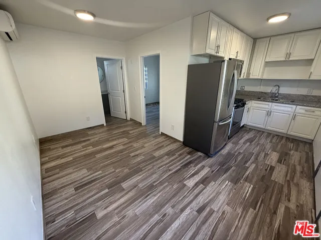 $2,000 | 5335 Rhea Avenue, Los Angeles, CA 91356