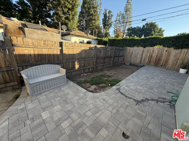 $2,000 | 5335 Rhea Avenue, Los Angeles, CA 91356