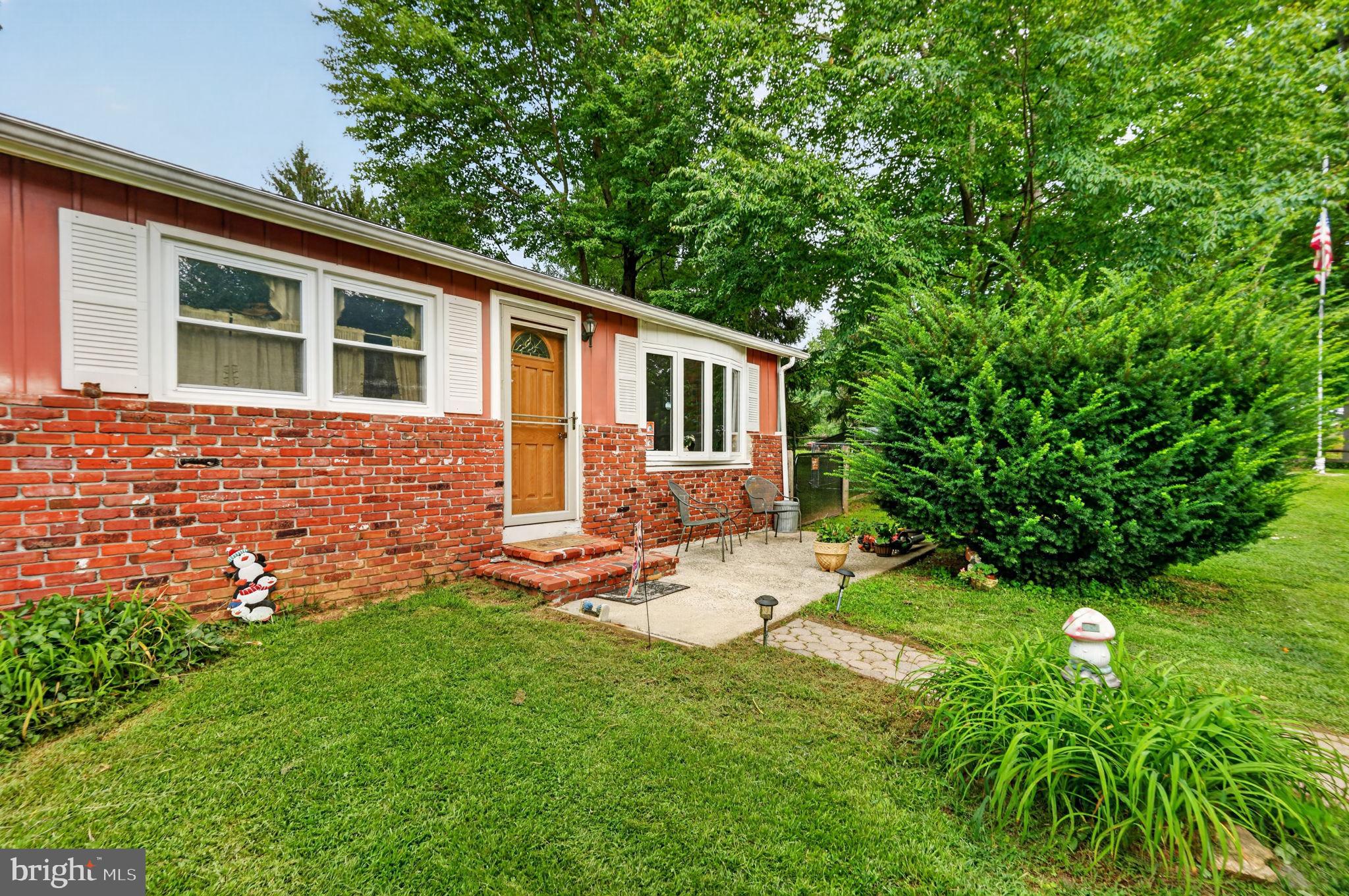 89 Conchester Road Garnet Valley, PA 19060 - Photo 4 of 42 Gallery Image 4