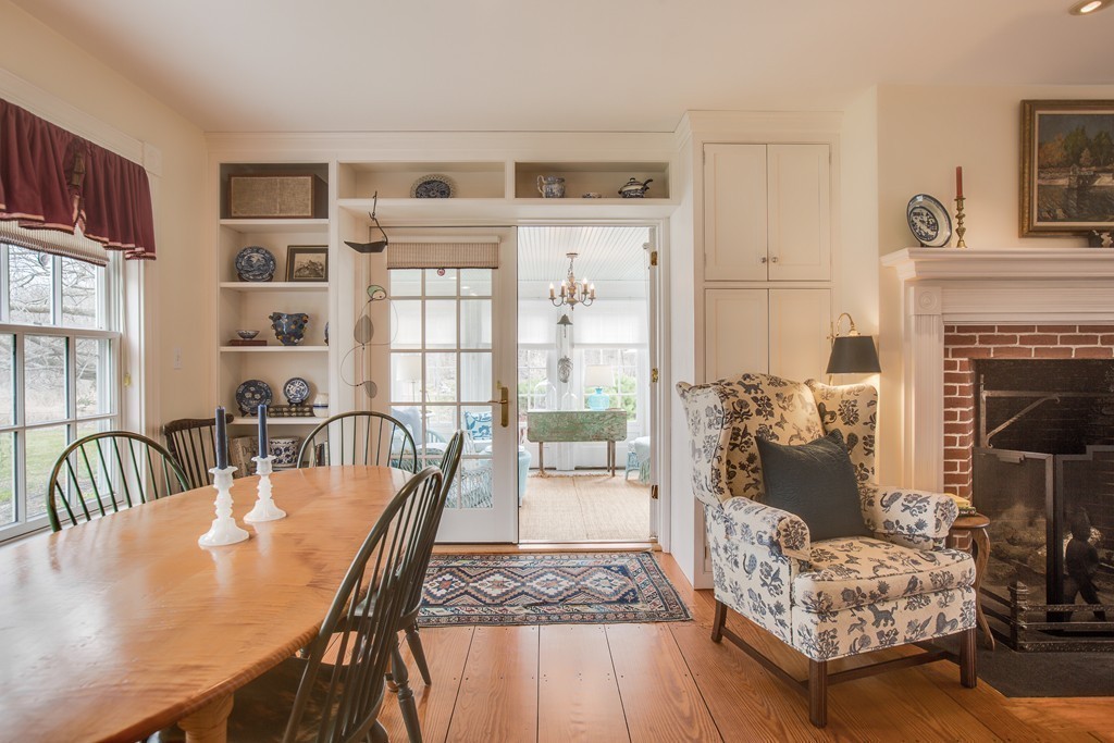 310 Ayer Road Harvard, MA 01451 - Photo 9 of 30