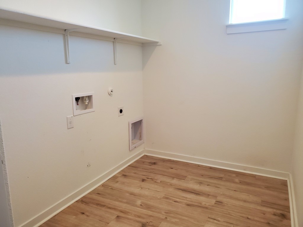 648 Peace Pipe Way Georgetown, TX 78628 - Photo 11 of 12 a view of small space