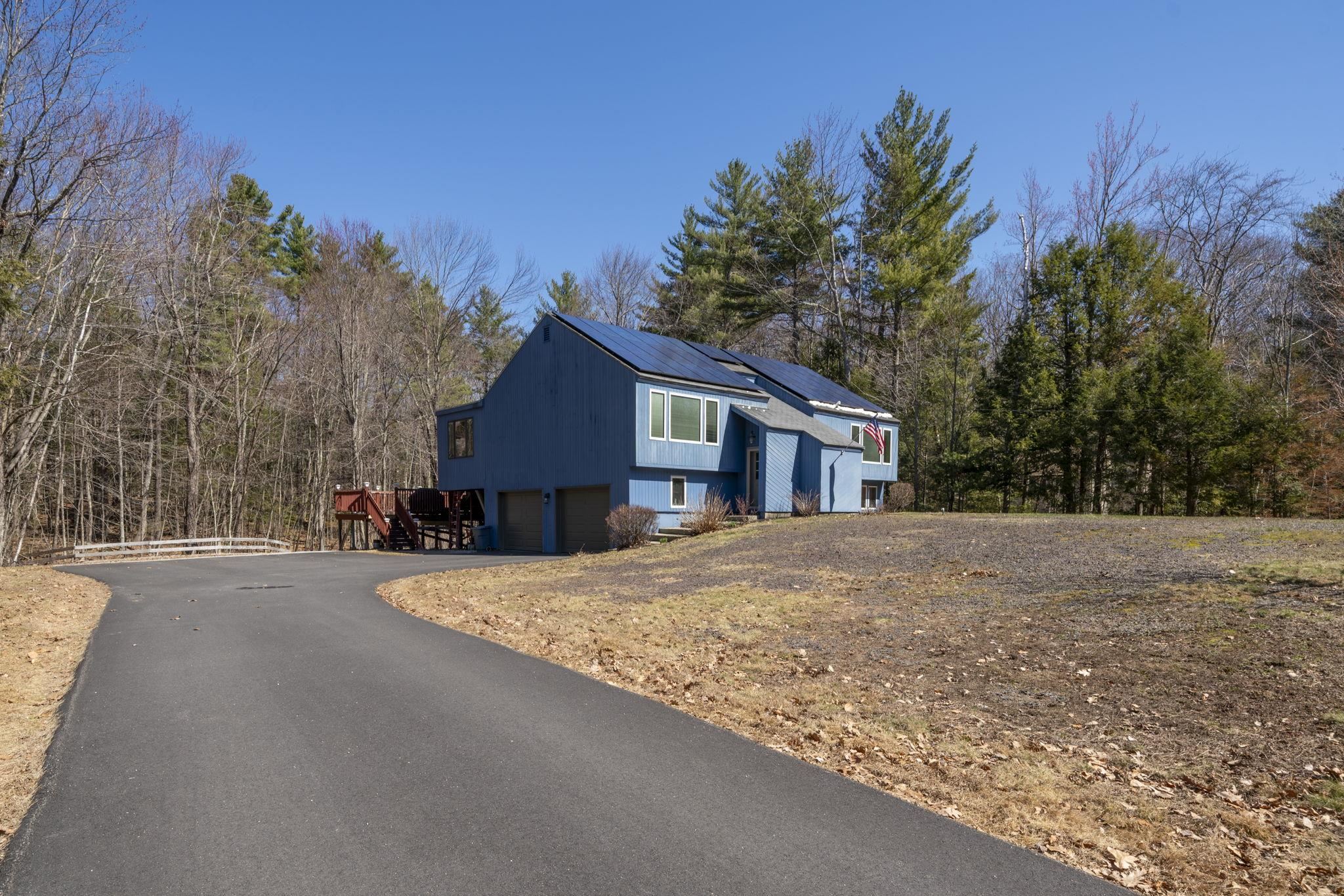 49 Birkdale Road Bedford, NH 03110 - Photo 4 of 57
