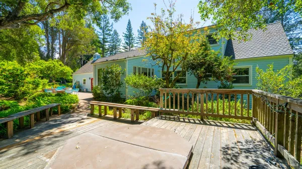 $1,850,000 | 8099 Yule Tree Lane, Sebastopol, CA 95472