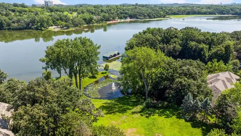 $2,399,000 | 6851 Beach Road, Eden Prairie, MN 55344