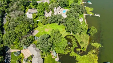 $2,399,000 | 6851 Beach Road, Eden Prairie, MN 55344