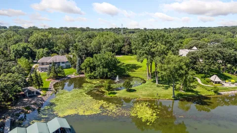 $2,399,000 | 6851 Beach Road, Eden Prairie, MN 55344