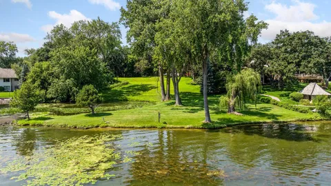 $2,399,000 | 6851 Beach Road, Eden Prairie, MN 55344