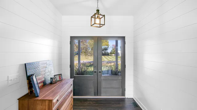 $649,900 | W2975 Willow Lane, Belleville, WI 53508