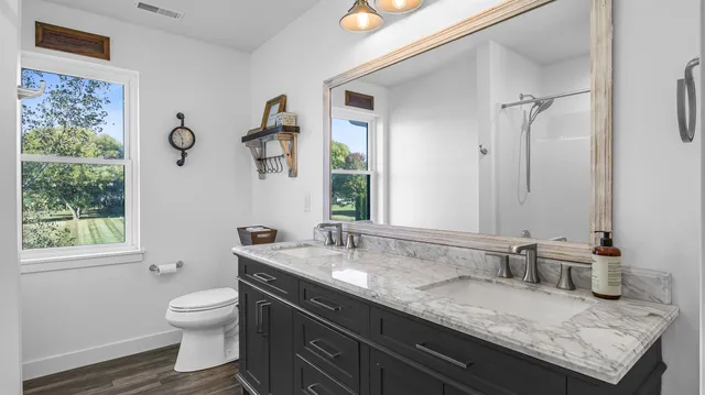 $649,900 | W2975 Willow Lane, Belleville, WI 53508