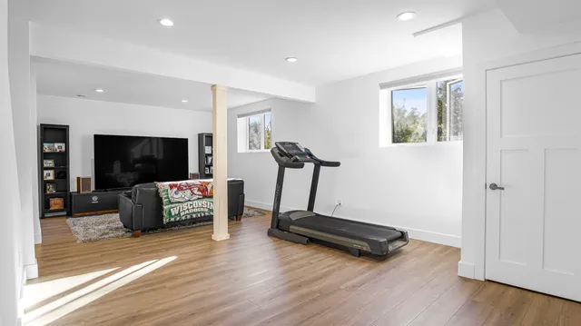 $649,900 | W2975 Willow Lane, Belleville, WI 53508