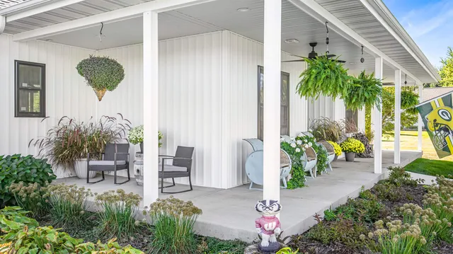 $649,900 | W2975 Willow Lane, Belleville, WI 53508