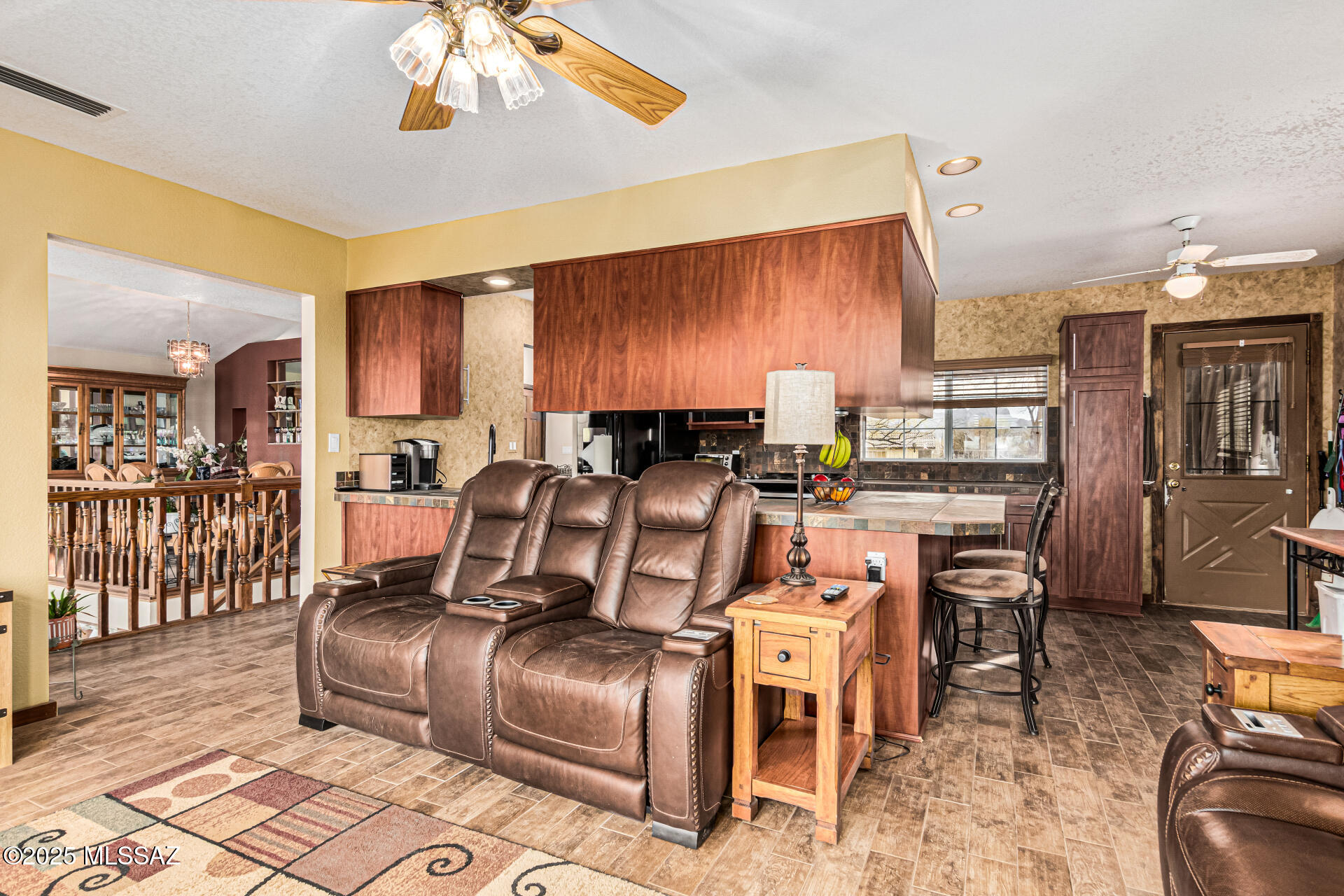 15850 North Razorback Ridge Trail Tucson, AZ 85739 - Photo 20 of 50 Family Room