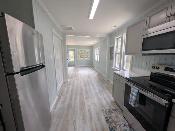 $429,000 | 17 South 9th Street, Del Haven, NJ 08251