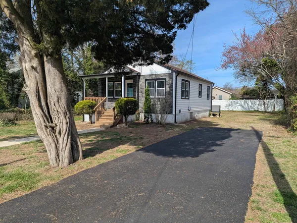 $429,000 | 17 South 9th Street, Del Haven, NJ 08251
